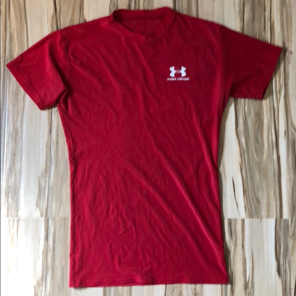 Under Armour T-shirt